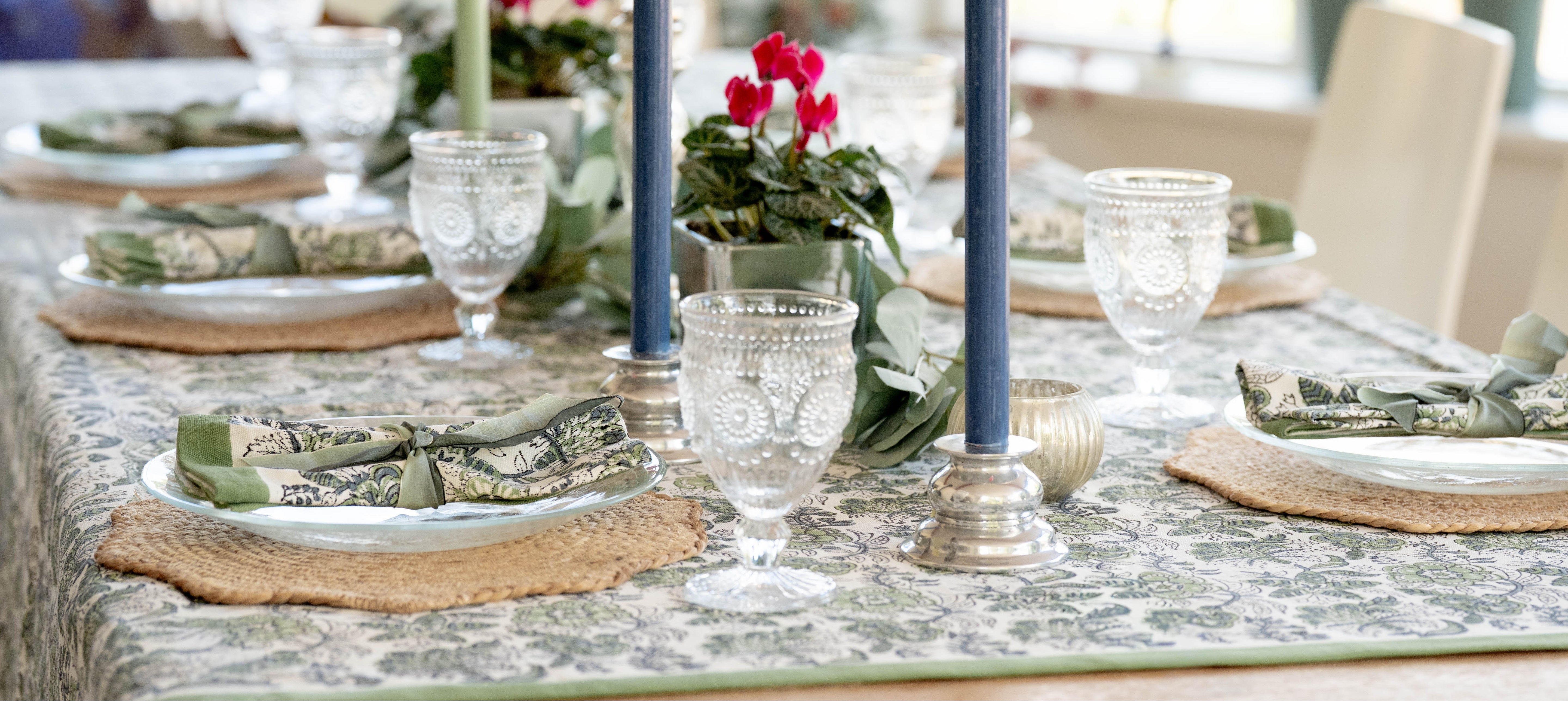 Picnic & Dining - TITANIA