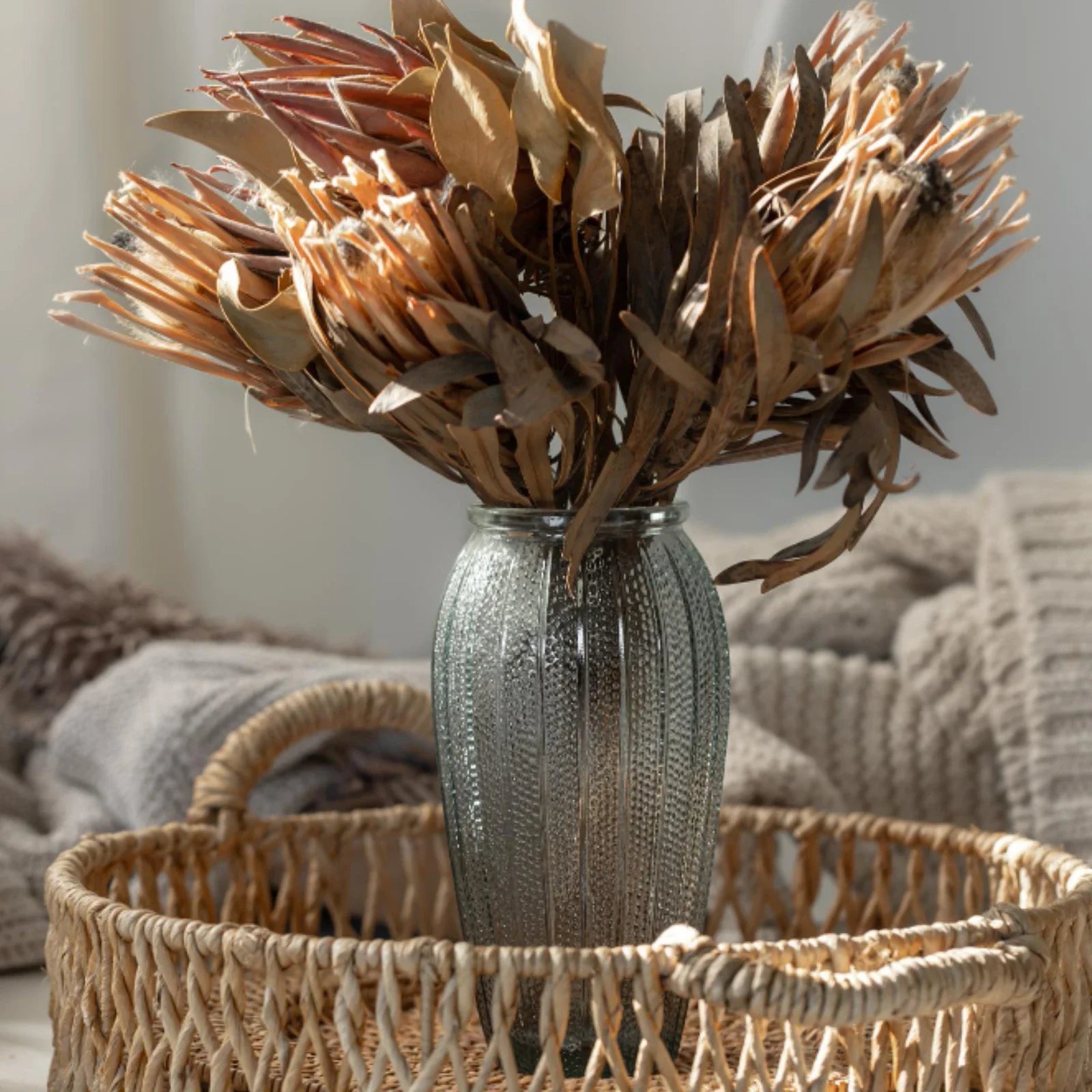 How to Choose Luxury Handcrafted Home Decor for Your Home - TITANIA
