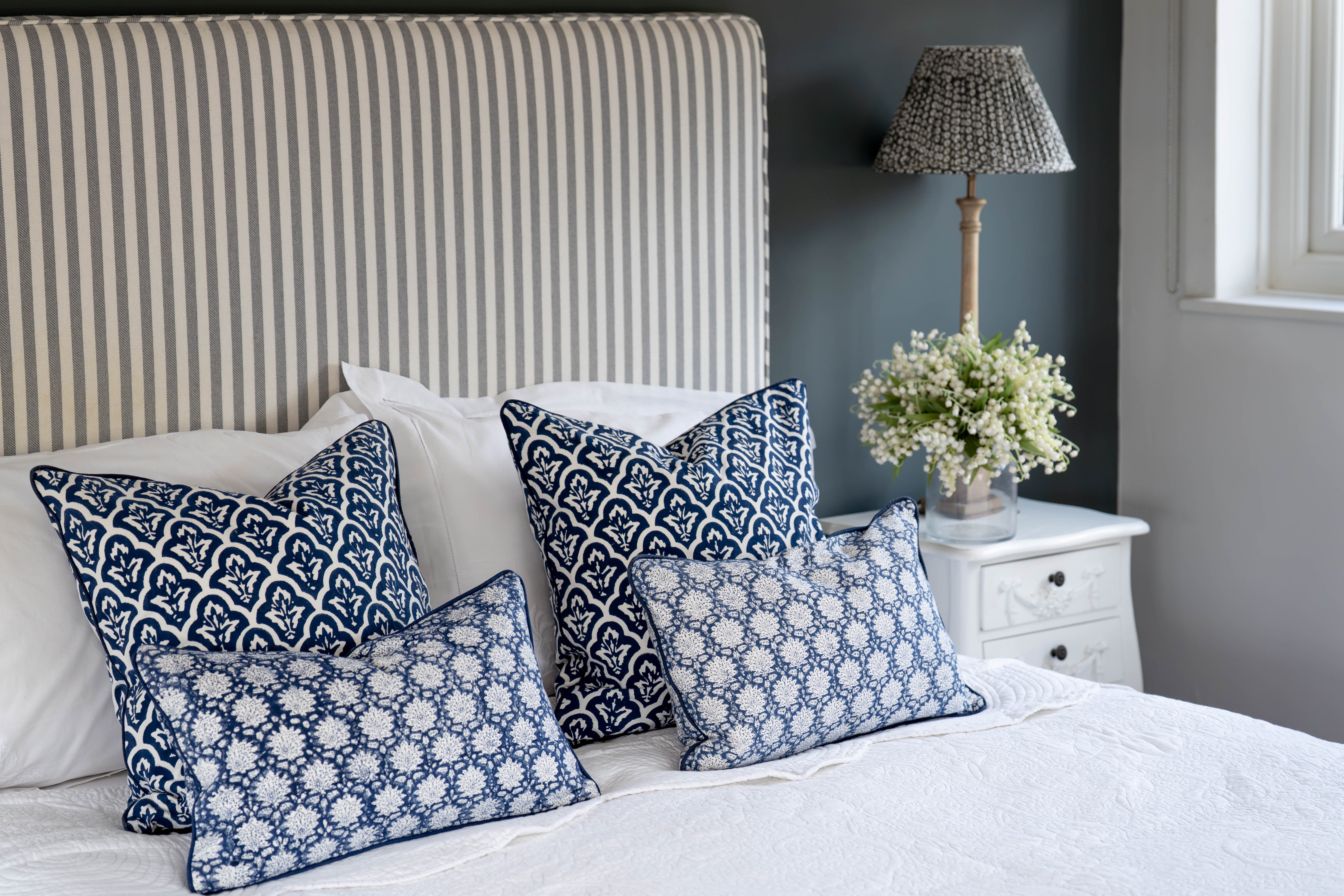 Bed and Bath - TITANIA