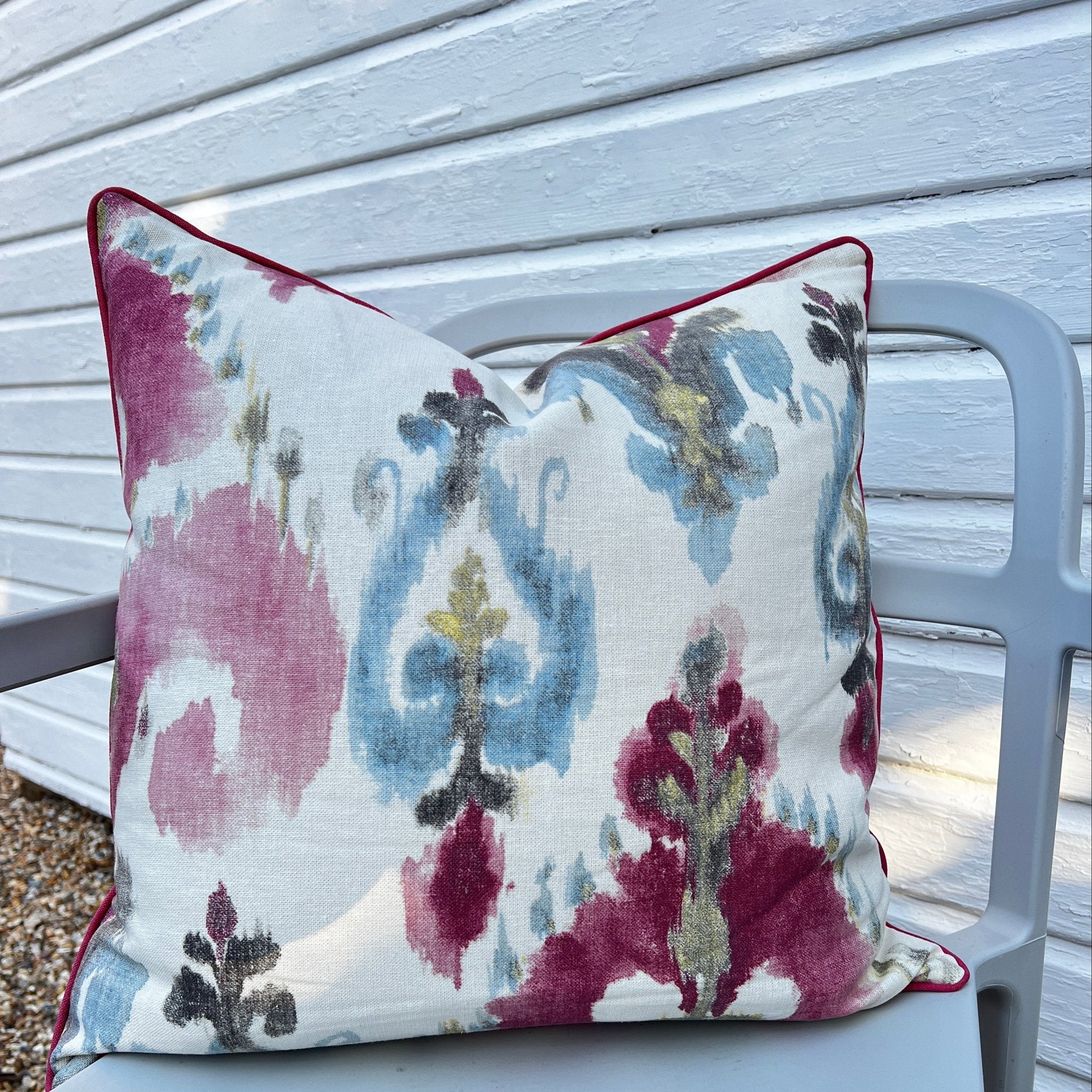 Cushion Cover – Printed Linen Ikat Sweet Pea - TITANIA product_type 